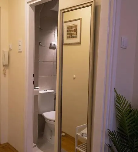 Classico Belgrade Apartment *